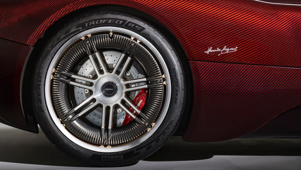 Pagani car 