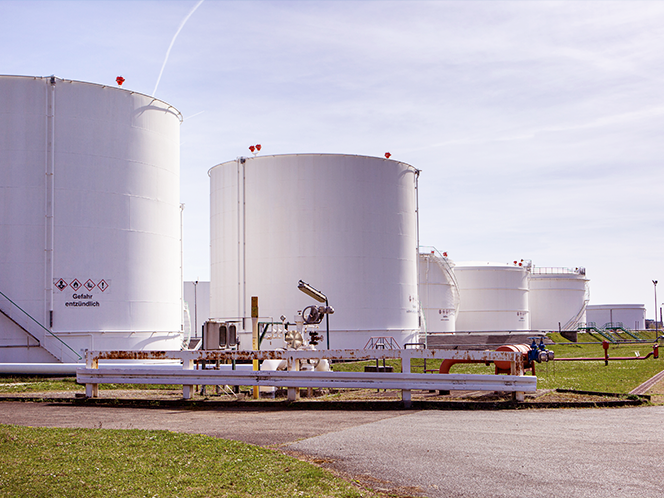 Planificar y programar la refinería