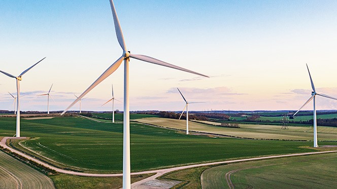 변화하는 시장 수요에 빠르게 적응 