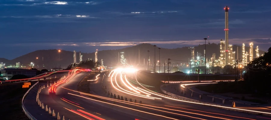 iiot-megatrends-8a-industrialization-900x400