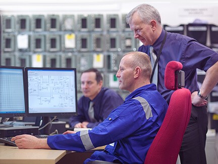 Simuladores de treinamento de operadores